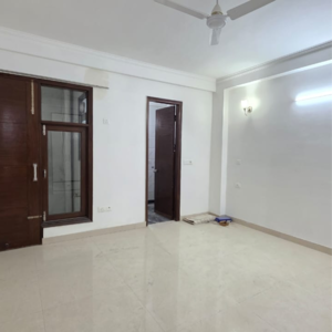 Room in 2 BHK Builder Floor at Malviya Nagar – for Sale