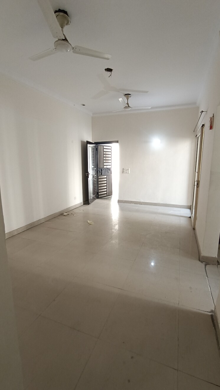 Room, antriksh-golf-view 2 Bedroom 1010 Sq.Ft. Apartment In Sector 78 Noida 9625489