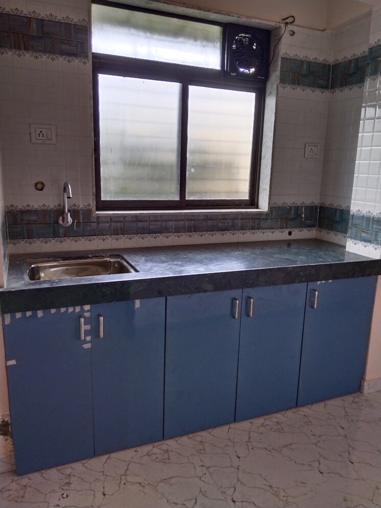 Kitchen, thane west 1 Bedroom 300 Sq.Ft. Apartment In Thane West Thane 9625495
