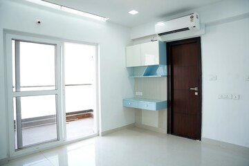 Room in 3 BHK Apartment at RNP 1, Kondapur – for Rent