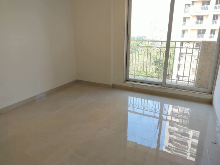 Room, shree-tirupati-stg-signature-residency 2 Bedroom 735 Sq.Ft. Apartment In Patlipada Thane 9625497