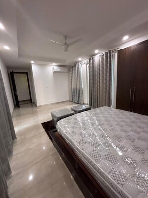 Bedroom in 4 BHK Builder Floor at Green Park Extension – for Rent