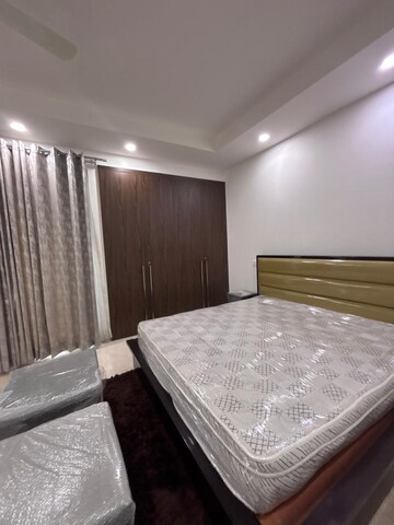 Bedroom in 4 BHK Builder Floor at Green Park Extension – for Rent