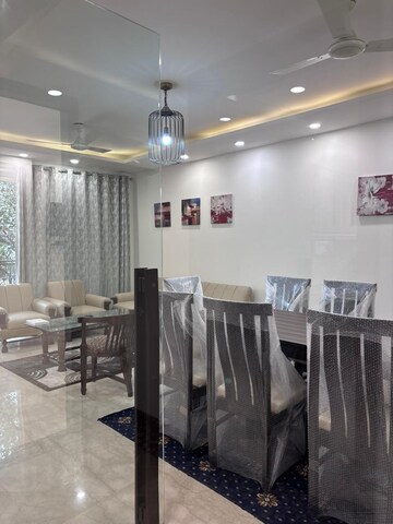 Living Room in 4 BHK Builder Floor at Green Park Extension – for Rent