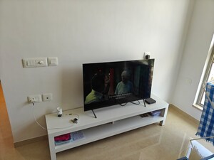 Furnished Amenities in 1 BHK Apartment at Hiranandani Highland, Powai – for Rent