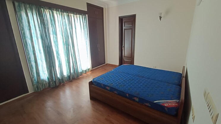 Bedroom, hauz khas 4 Bedroom 2500 Sq.Ft. Builder Floor In Hauz Khas Delhi 9625511