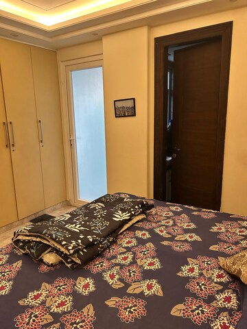 Bedroom in 2 BHK Builder Floor at Chittaranjan Park – for Rent