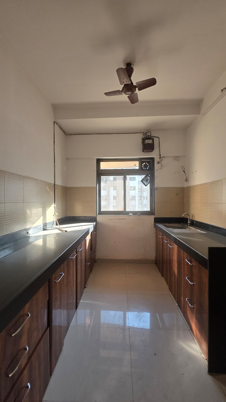 Kitchen, hubtown-greenwoods-f-wing 3 Bedroom 714 Sq.Ft. Apartment In Vartak Nagar Thane 9625523