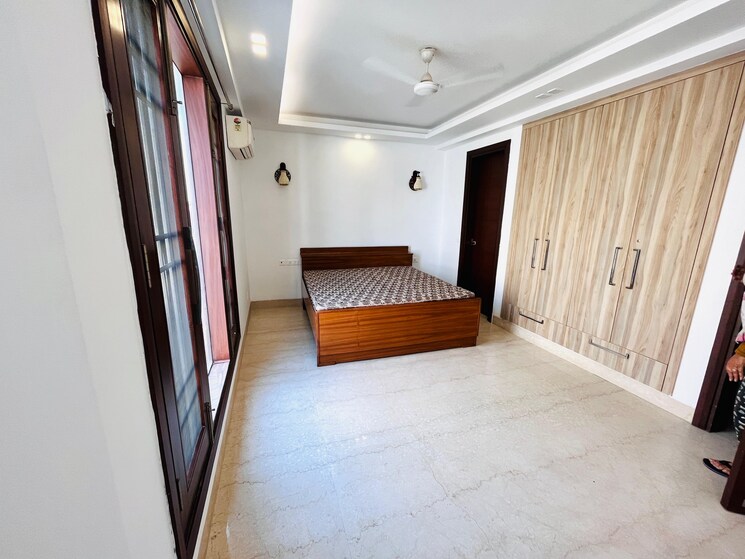Bedroom, safdarjung development area 3 Bedroom 1700 Sq.Ft. Builder Floor In Safdarjung Development Area Delhi 9625524