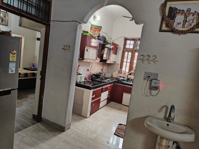 Kitchen, gomti nagar Pg For Boys & Girls In Gomti Nagar 9625525