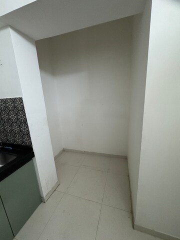  2 BHK Apartment at Lodha Amara, Kolshet Road – for Sale