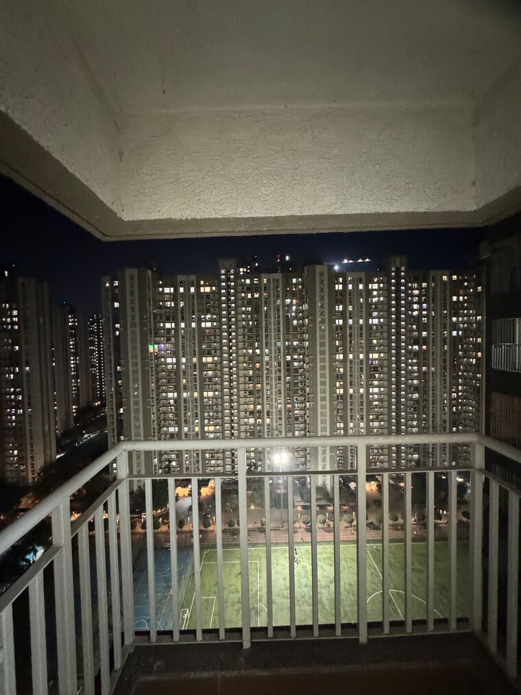 Exterior View, lodha-amara 2 Bedroom 735 Sq.Ft. Apartment In Kolshet Road Thane 9625545