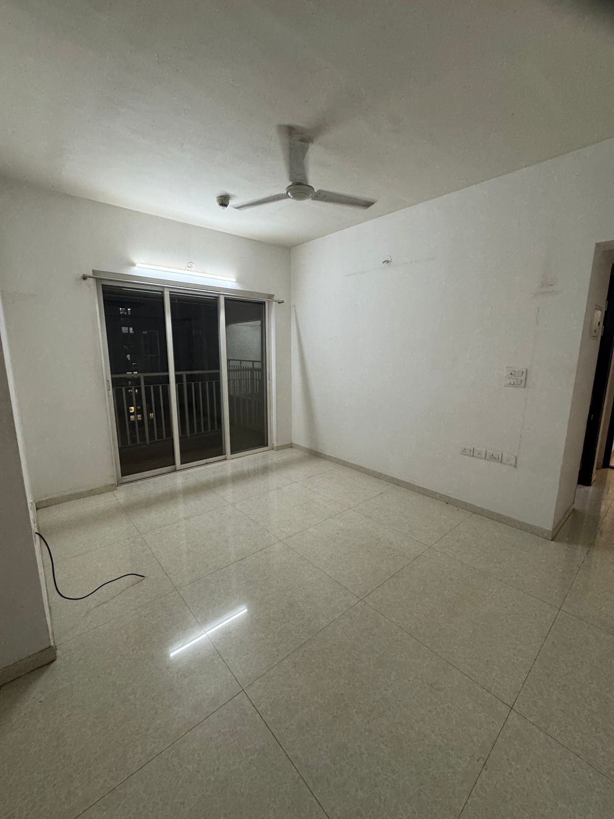 2 BHK Apartment For Sale in Lodha Amara