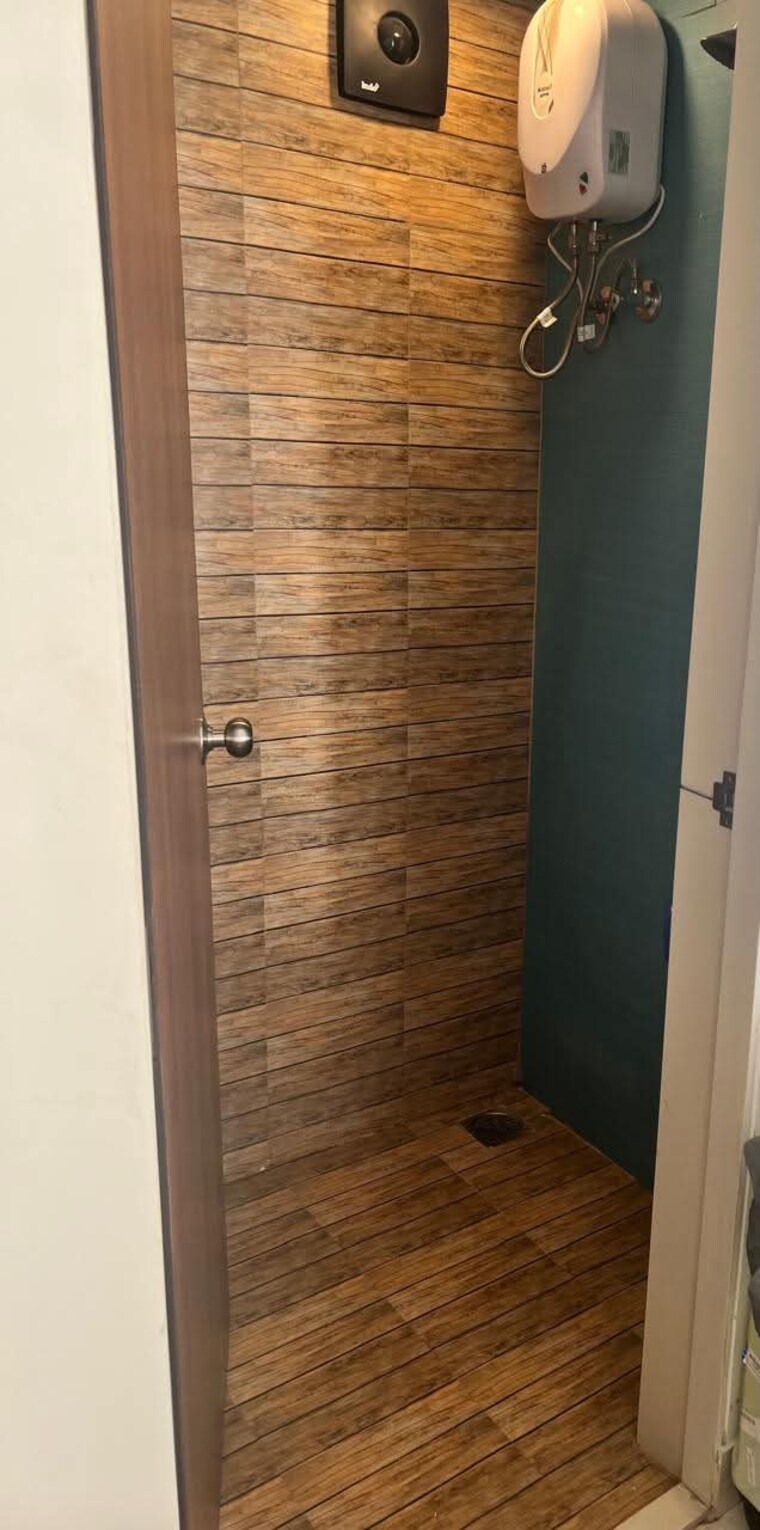 Bathroom, lodha-crown-quality-homes 2 Bedroom 650 Sq.Ft. Apartment In Majiwada Thane 9625559