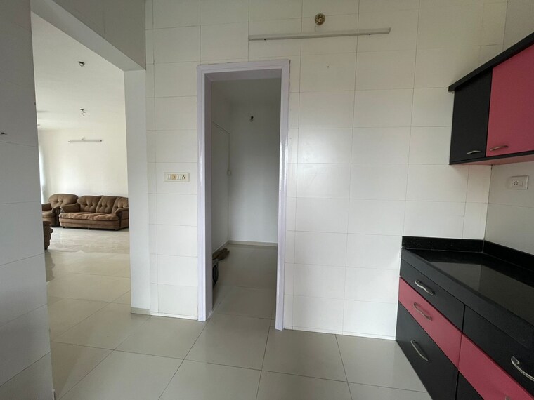 Room, sheth-vasant-lawns 3 Bedroom 1500 Sq.Ft. Apartment In Laxmi Nagar Thane 9625562