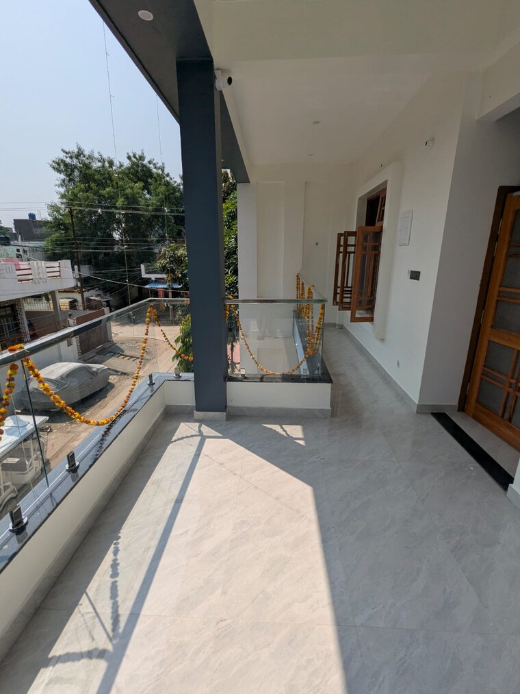 Balcony, gomti nagar Pg For Boys & Girls In Gomti Nagar 9625629