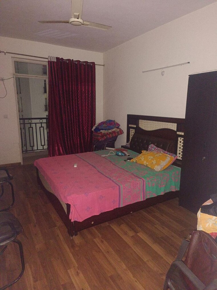 Room, gomti nagar Pg For Boys & Girls In Gomti Nagar 9625635