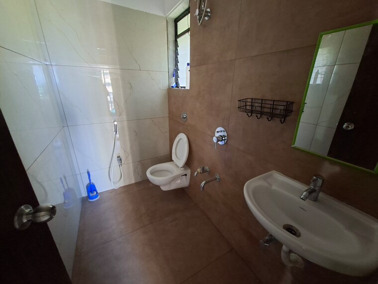 Bathroom, raunak-bliss 1 Bedroom 425 Sq.Ft. Apartment In Ghodbunder Road Thane 9625657