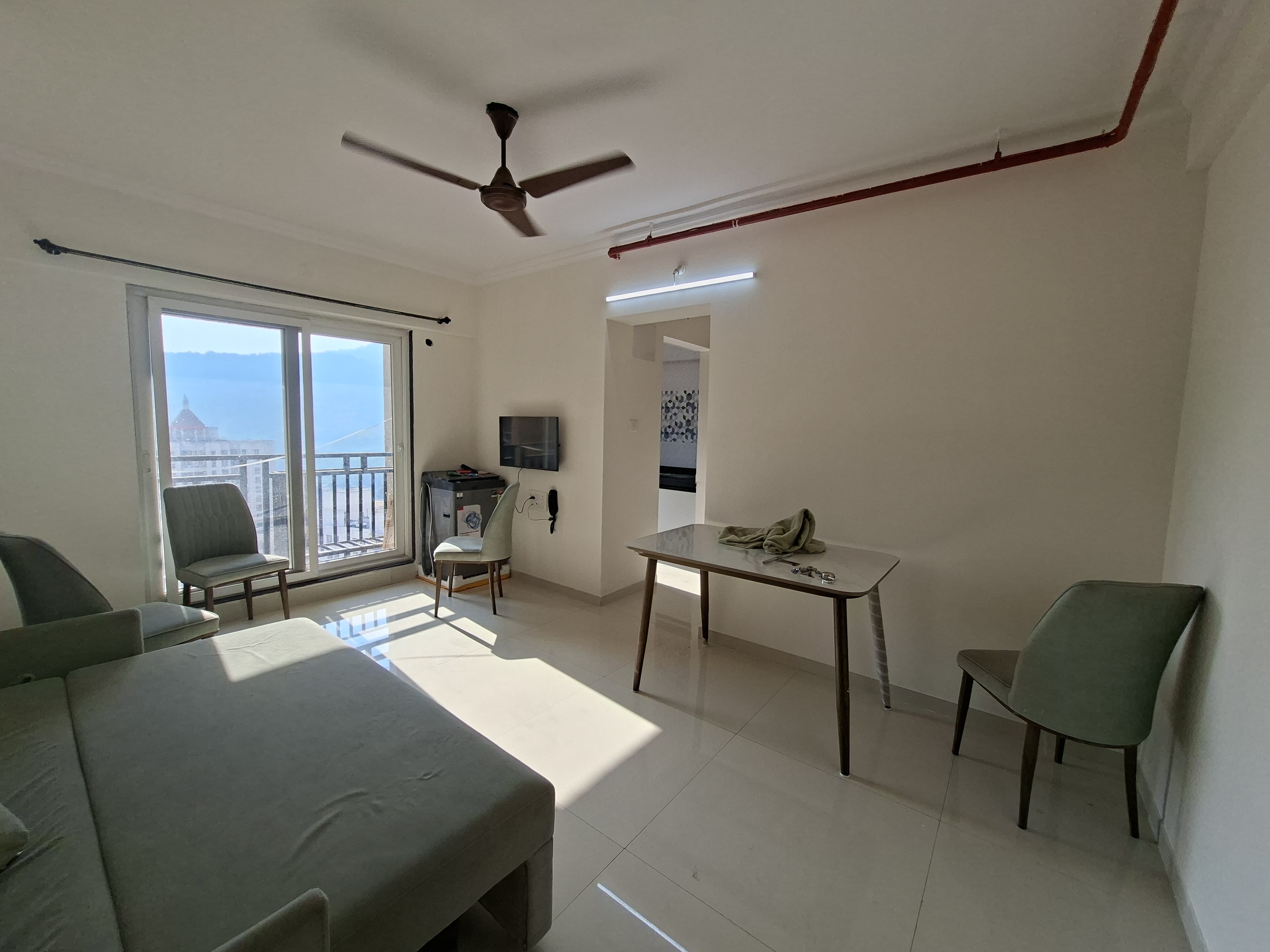 1 BHK + Extra Room Apartment For Rent in Raunak Bliss