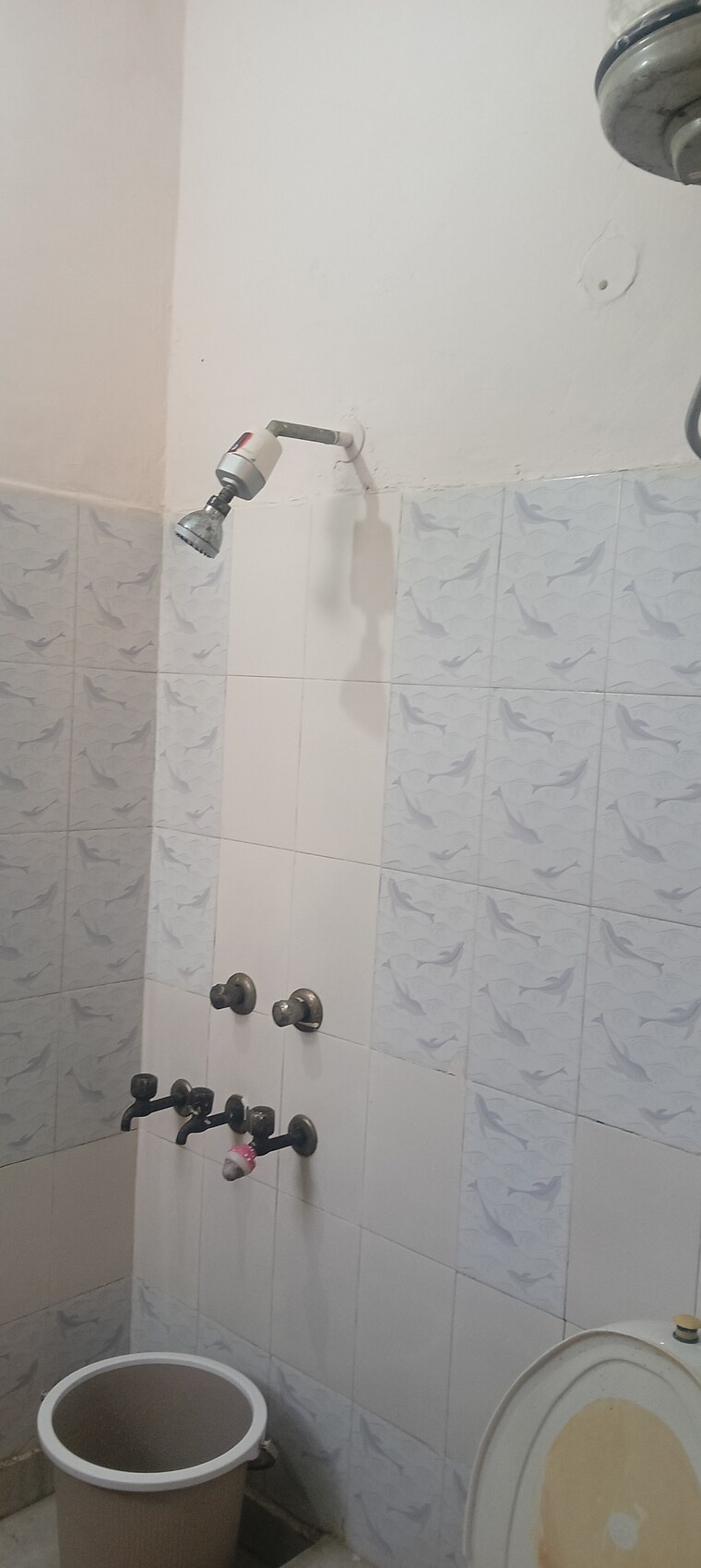 Bathroom, rwa-apartments-sector-50 2 Bedroom 750 Sq.Ft. Builder Floor In Sector 50 Noida 9625684