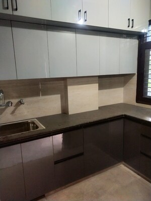 Kitchen in 1.5 BHK Builder Floor at RWA Apartments Sector 12, Sector 12 – for Rent