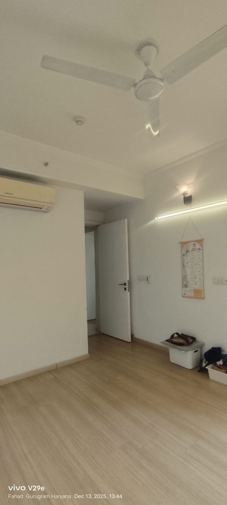 Room, sector 43 3.5 Bedroom 200 Sq.Yd. Builder Floor In Sector 43 Gurgaon 9625695