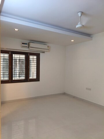 Room in 3 BHK Apartment at Sri AdityaElite, Somajiguda – for Sale