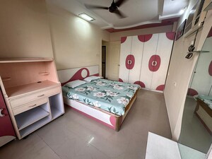 Bedroom in 1 BHK Apartment at Swapnalok Apartment Andheri, Andheri East – for Rent