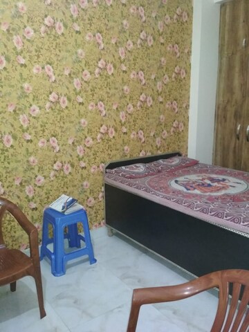 Bedroom in 1 BHK Builder Floor at Rajendra Nagar Sector 2 – for Sale