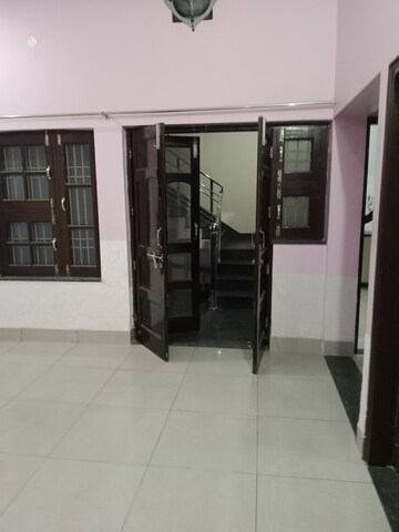 Room in 2 BHK Independent House at Sector 24 – for Rent