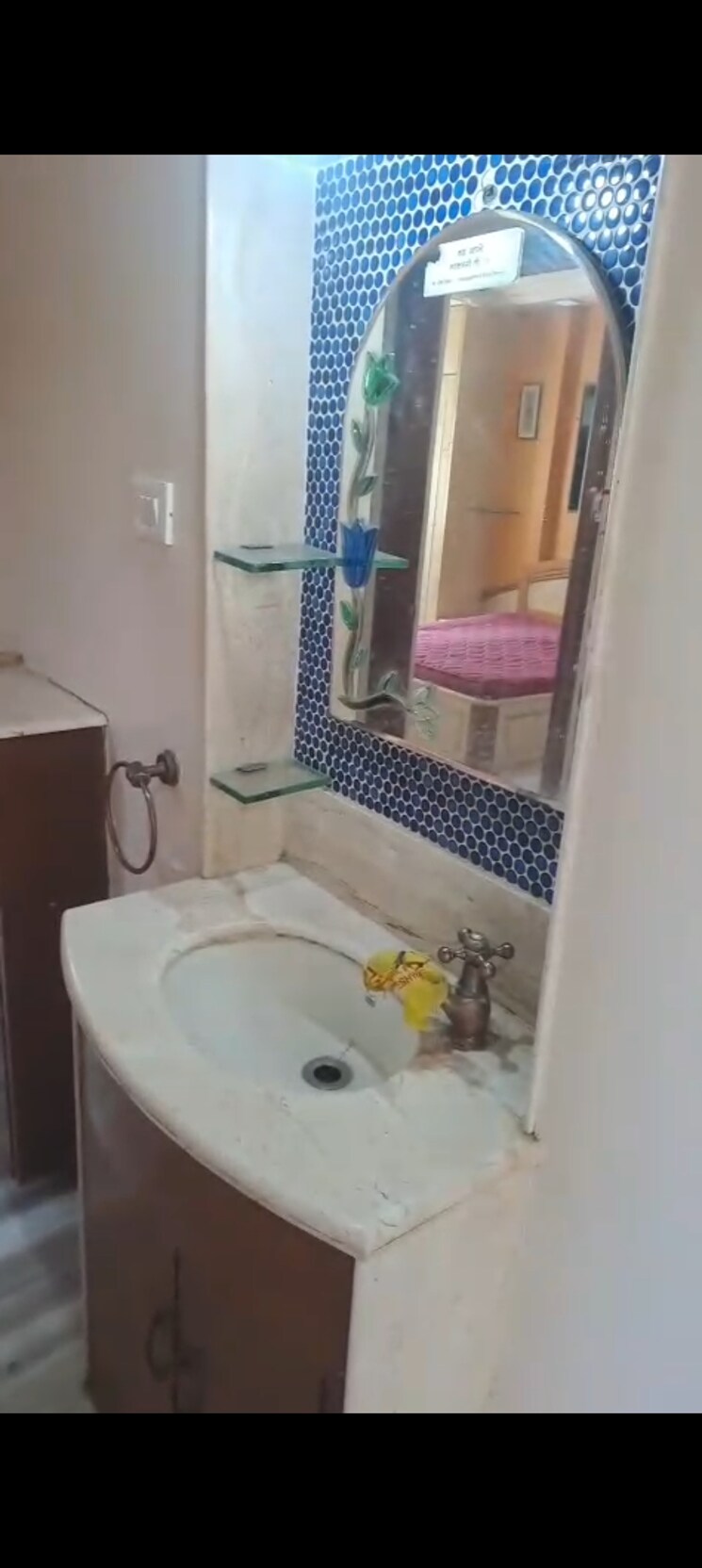 Bathroom, vastu-riddhi 2 Bedroom 930 Sq.Ft. Apartment In Jogeshwari East Mumbai 9625722