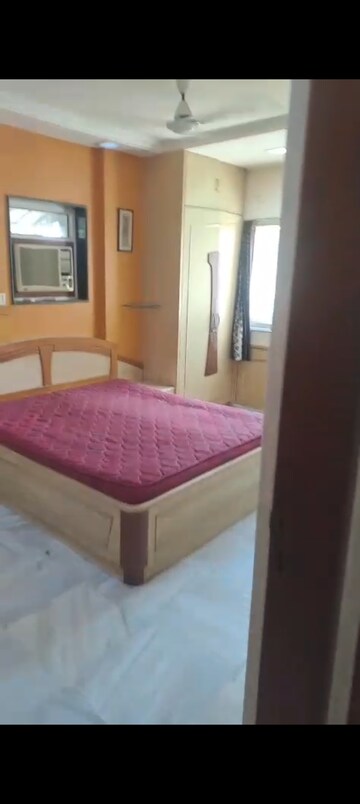 Bedroom in 2 BHK Apartment at Vastu Riddhi, Jogeshwari East – for Rent