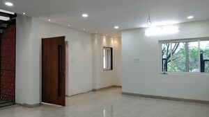 Room in 4 BHK Independent House at Jubilee Hills – for Rent