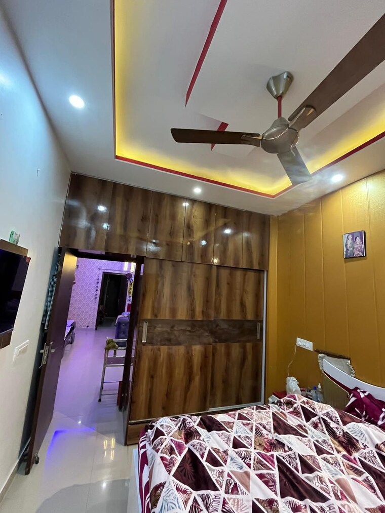 Bedroom, guru-nanak-enclave 3 Bedroom 1100 Sq.Ft. Builder Floor In Dhakoli Zirakpur 9625740