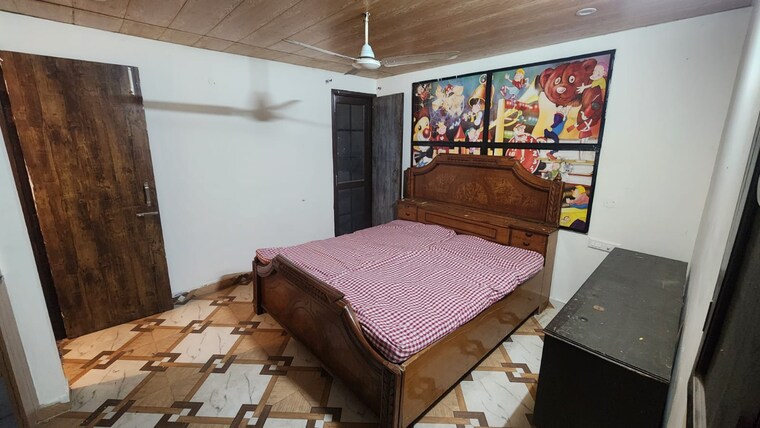 Bedroom, guru-nanak-enclave 3 Bedroom 1100 Sq.Ft. Builder Floor In Dhakoli Zirakpur 9625740