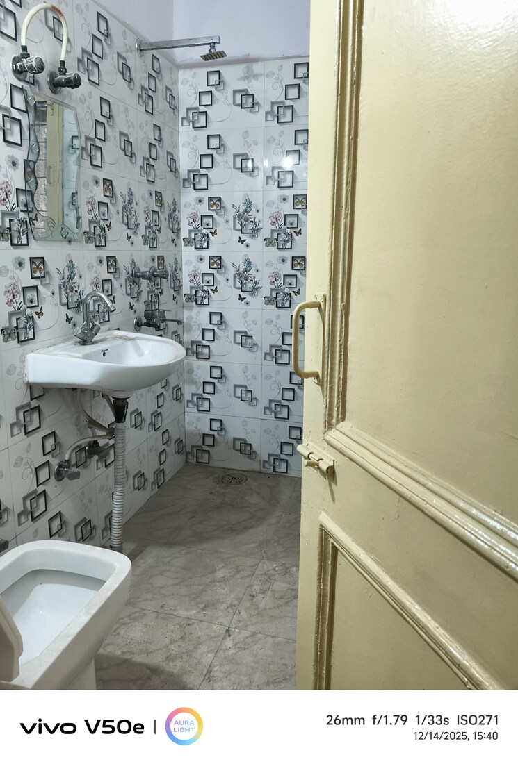 Bathroom, ip extension 2 Bedroom 1050 Sq.Ft. Apartment In Ip Extension Delhi 9625755