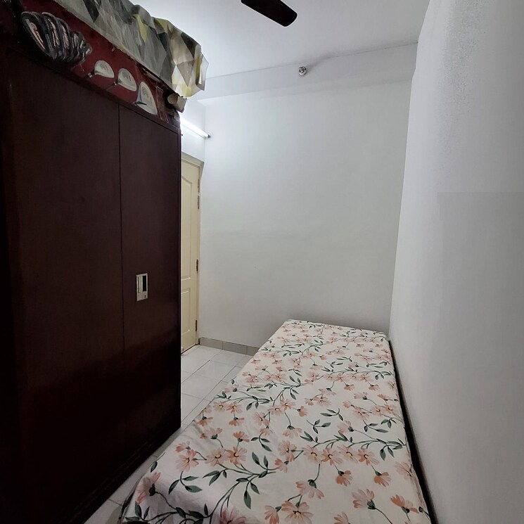 Bedroom, jaypee greens 3 Bedroom 2400 Sq.Ft. Apartment In Jaypee Greens Greater Noida 9625797