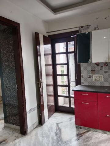 Kitchen in 2 BHK Builder Floor at Sector 18 – for Rent