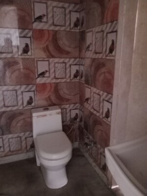 Bathroom in 2 BHK Builder Floor at Sector 18 – for Rent