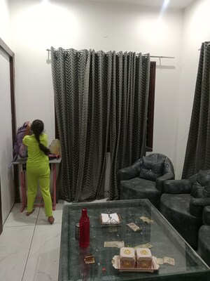 Living Room in 1.5 BHK Builder Floor at Ansals Sushant City – for Rent