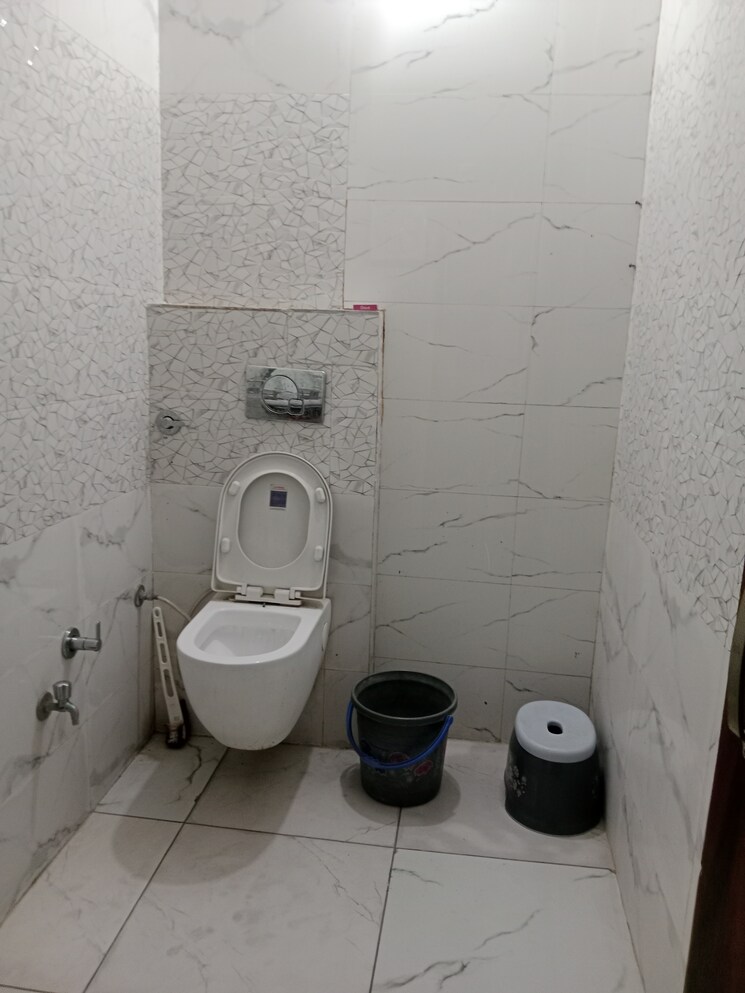 Bathroom, ansals sushant city 1.5 Bedroom 571 Sq.Ft. Builder Floor In Ansals Sushant City Panipat 9625811