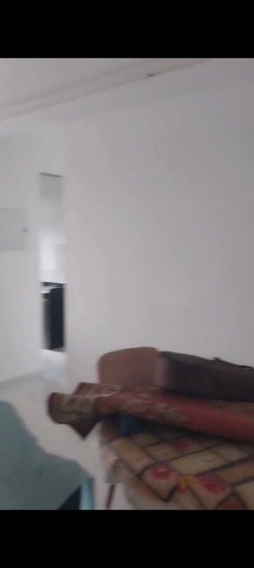 Furnished Amenities in 2 BHK Apartment at Dev Leo Tower, Oshiwara – for Rent