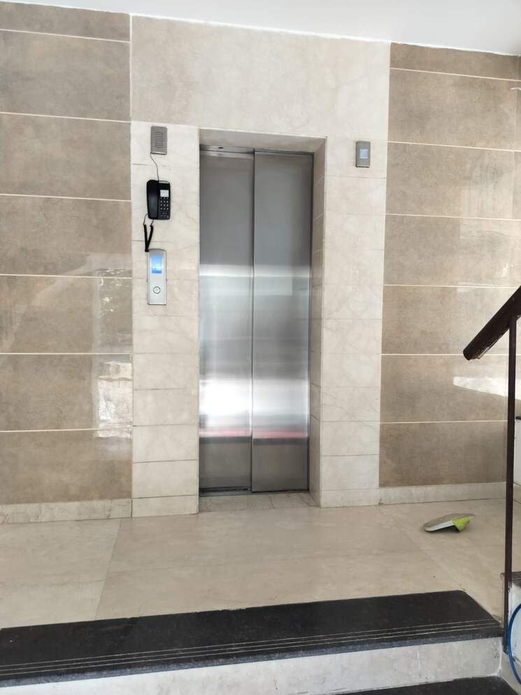 Bathroom, bptp-floors 2 Bedroom 250 Sq.Ft. Apartment In Sector 70 Gurgaon 9625820