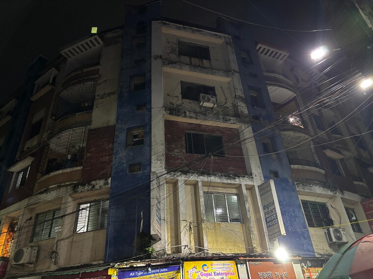 Exterior View, esplanade Commercial Shop 350 Sq.Ft. In Esplanade Kolkata 9625824