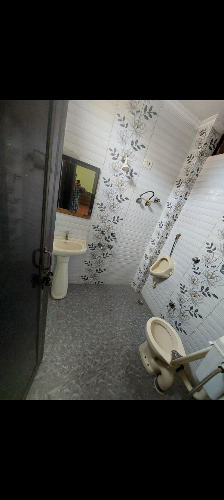 Bathroom, aadharshila-apartment 1 Bedroom 450 Sq.Ft. Apartment In Sarita Vihar Delhi 9625842