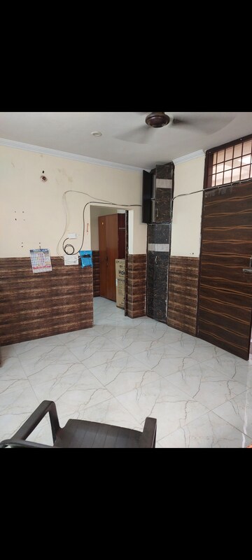 Room in 1 BHK Apartment at Aadharshila Apartment, Sarita Vihar – for Rent