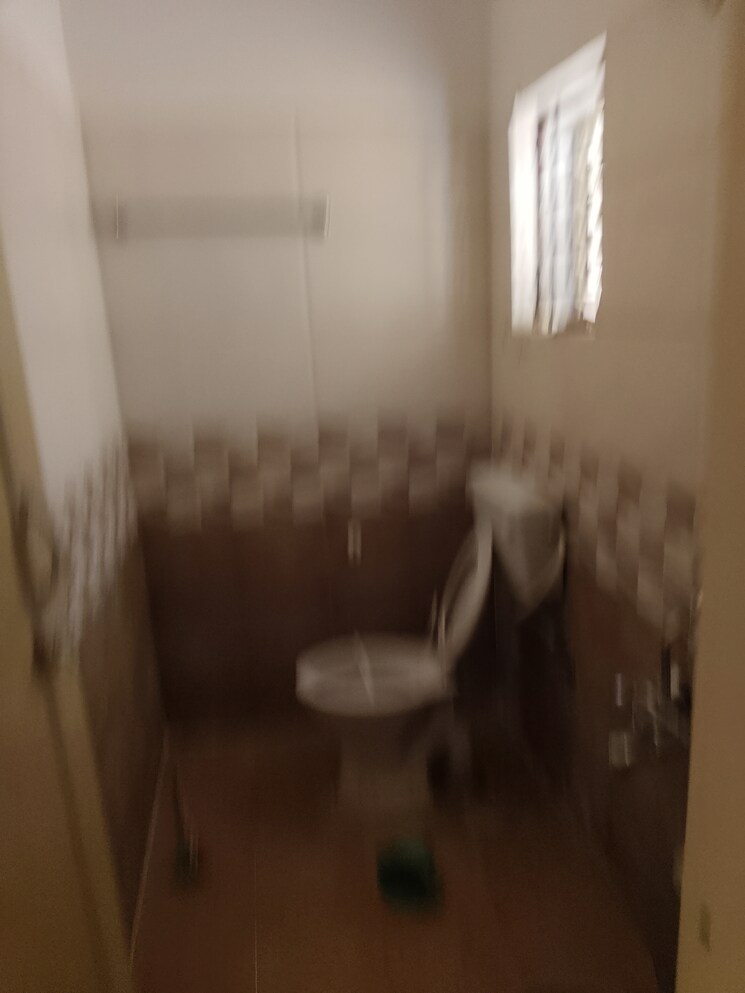 Bathroom, krishna-residency-kadubeesanahalli 1 Bedroom 650 Sq.Ft. Apartment In Kadubeesanahalli Bangalore 9625847