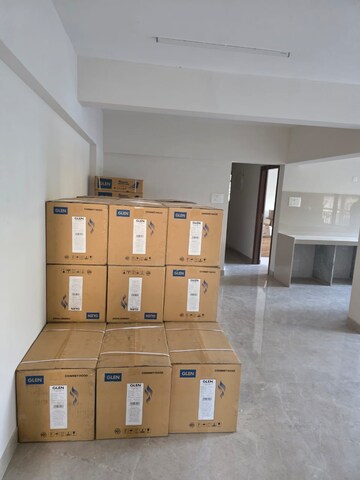 Kitchen in 1.5 BHK Apartment at Etco Eco Heights, Andheri East – for Sale