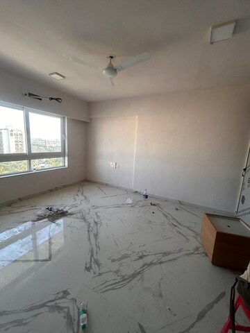 Room in 3 BHK Apartment at Laxmi Niwas Vile Parle East, Vile Parle East – for Rent