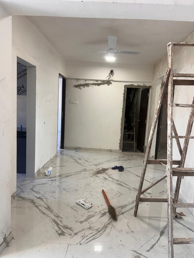 Room, laxmi-niwas-vile-parle-east 3 Bedroom 1200 Sq.Ft. Apartment In Vile Parle East Mumbai 9625870